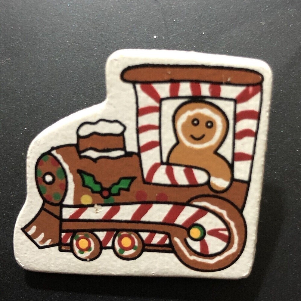 Vintage Brooch pin Ginger Man Choo Choo train Christmas‎ Holly Gingerman